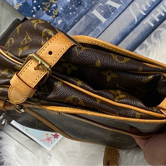 💗💗💗SOLD💗💗💗
🤩SAUMUR 30 MONOGRAM🤩 - Picture 7 of 16